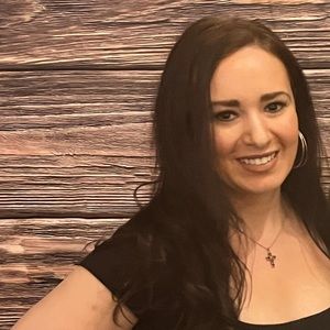 Meet your Posher, Anastasia